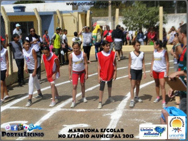 10/08/2013 - Maratona Escolar no Estádio Municipal Donatão