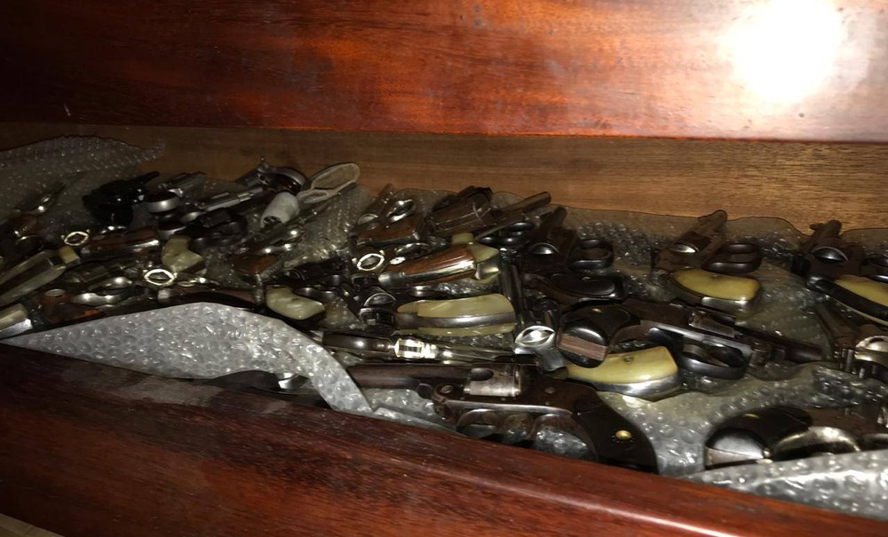 pistolas mg