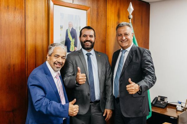 Vit&oacute;ria para Jacaraci: Prefeito Detinho Garante Obras  Federais em Reuni&atilde;o com Ministro Rui Costa em