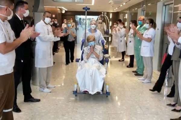 &#039;Se Brasil parar por duas semanas, é possível evitar as 125 mil mortes&#039;, diz especialista