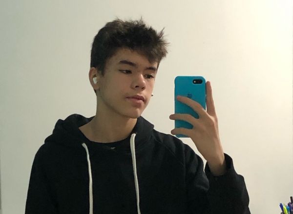 Brasileiro de 14 anos recebe R$ 130 mil como recompensa após ajudar Facebook a corrigir a falha no I