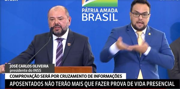 Presidente do INSS diz que cidadão não precisará mais sair de casa para fazer prova de vida