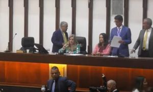 Alba aprova abono salarial para professores que n&atilde;o seriam contemplados por precat&oacute;rio