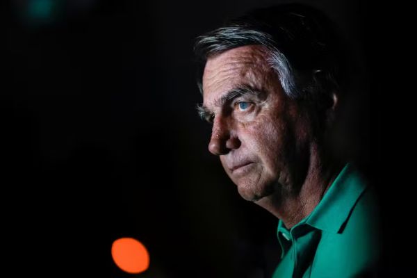 Bolsonaro vira réu por tentativa de golpe de Estado com unanimidade dos votos na 1ª Turma do STF