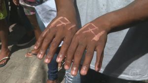 Salvador: Empres&aacute;rio e gerente suspeitos de queimar m&atilde;os de funcion&aacute;rios s&atilde;o indiciados por tortura.