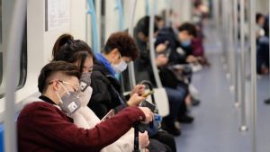 N&uacute;mero de mortes no Brasil passa o da It&aacute;lia e chega a 34.021; pa&iacute;s agora &eacute; o 3&ordm; do mundo com mais &oacute;