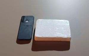 POL&Iacute;CIA MILITAR PRENDE TRAFICANTE DE DROGAS EM LIC&Iacute;NIO DE ALMEIDA