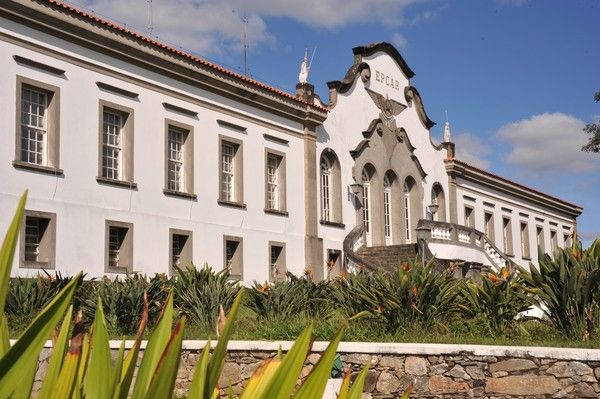 Barbacena Mg: Aeronáutica confirma quase 200 casos de coronavírus em escola da FAB