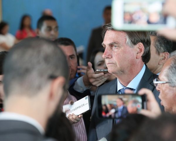 Governo anuncia salário mínimo a R$ 1.045 a partir de fevereiro