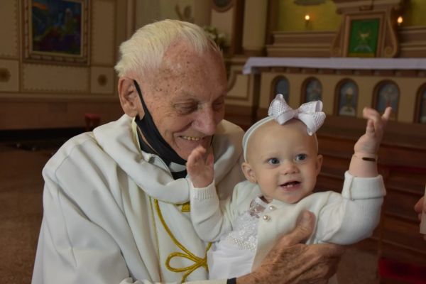 Morre aos 87 anos padre que teve quatro filhos e celebrou casamento do neto no RS