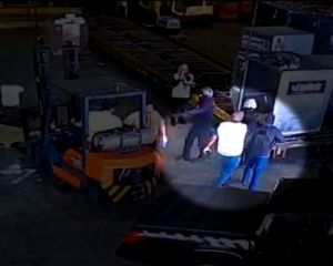 Terceiro preso por participa&ccedil;&atilde;o no roubo de ouro estava com carregador e muni&ccedil;&atilde;o de fuzil, diz pol&iacute;c