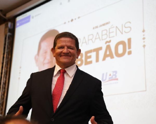 Sendo destaque em relação às contas públicas, prefeito de Caculé é eleito ao cargo de diretor da Uni