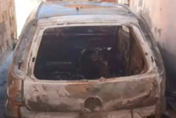 Guanambi: Homem tem carro e casa incendiados, namorada é principal suspeita de ter provocado o incen
