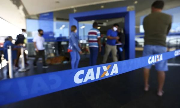 Agências da Caixa abrem uma hora mais cedo nesta quarta-feira para atendimentos sobre Desenrola