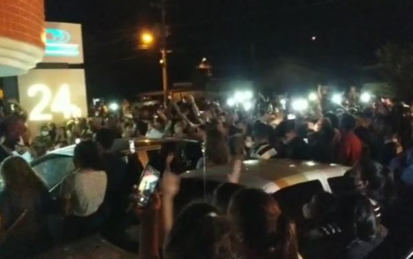Corpo de pastor que escreveu que ressuscitaria é enterrado após três dias, em Goiatuba.