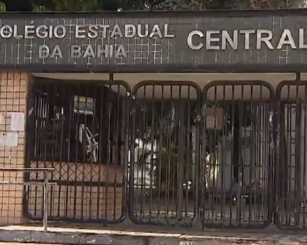 Professores estaduais e municipais fazem paralisação de 24h em protesto contra a reforma da previdên