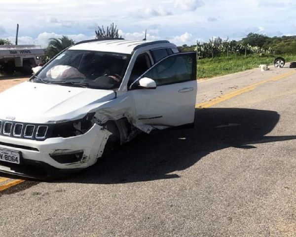 Acidente entre veículos é registrado na BA-148 entre Guajeru a Malhada de Pedras; vítimas passam bem