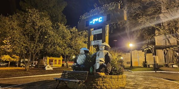 Onda de frio: RS tem -5°C, roupas congeladas, geada e neve; FOTOS