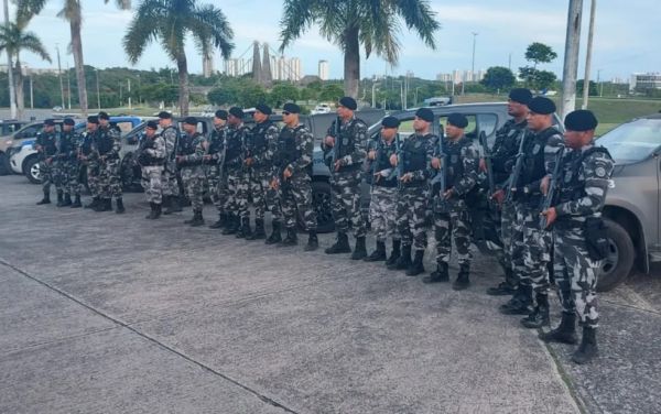 Após invasão de bolsonaristas no DF, Jerônimo Rodrigues determina reforço na segurança de prédios pú