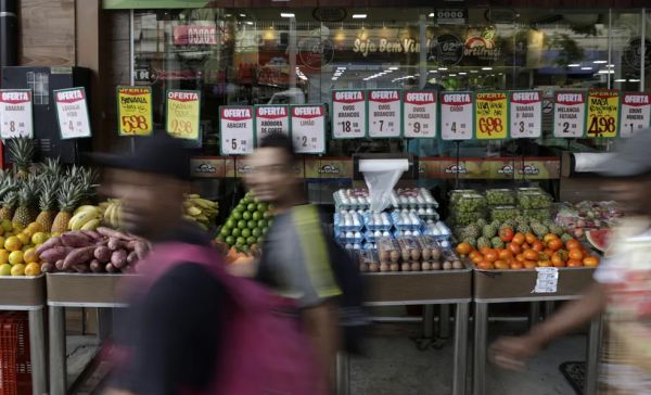 Preço dos alimentos: saiba o que pode ficar mais barato ou caro em 2025, segundo especialistas