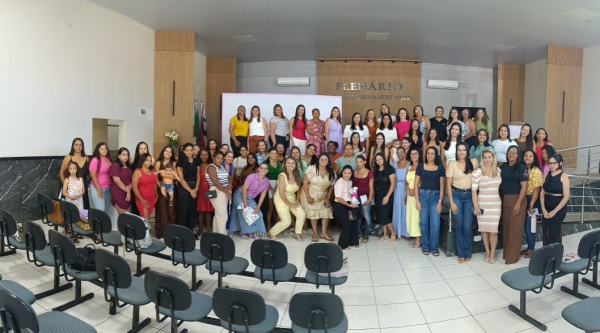 11-03-2026 - M&atilde;es Atipicas -  La&ccedil;os Que Sustentam