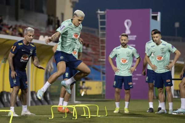 veja quem pode estrear pela Seleção na Copa em jogo contra Camarões