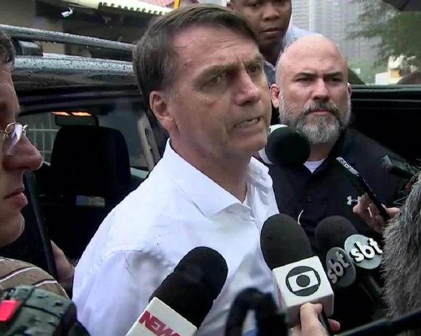 Bolsonaro privatiza petrobás, bolsonaro Portallicinio, política Bolsonaro, politica Portallicinio, João José de oliveira