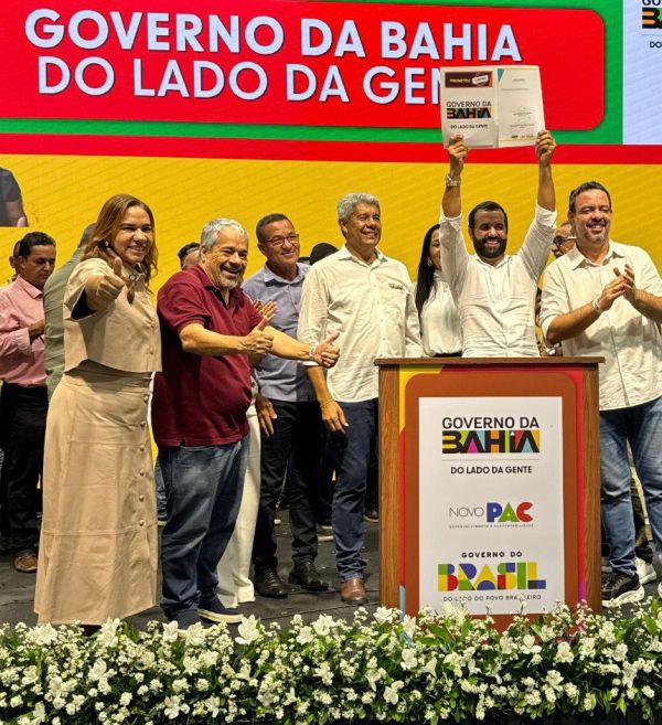 Assinatura da ordem de servi&ccedil;o do novo Hospital Municipal marca avan&ccedil;o hist&oacute;rico para Jacaraci, dest