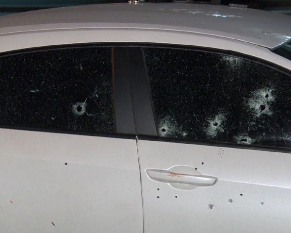 ‘Muito traumático&#039;, afirma familiar de empresário que teve carro fuzilado em arrastão na Tijuca