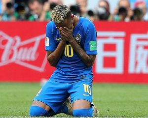 Mansões de Neymar na praia estão bloqueadas pela Justiça