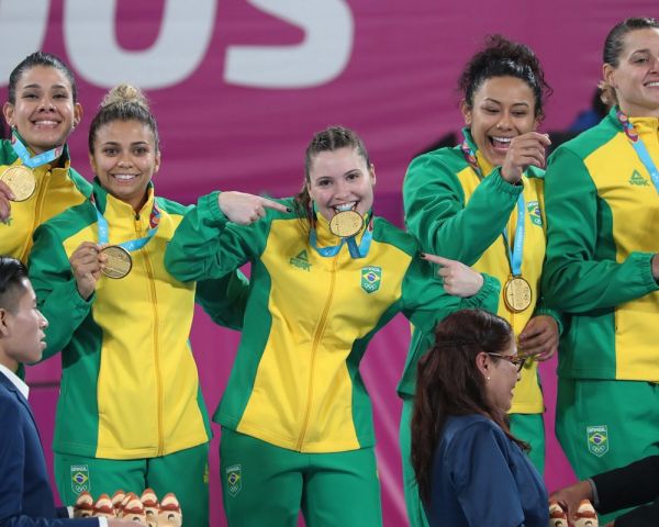É HEXA! Brasil bate a Argentina, mantém hegemonia e conquista vaga para a Olimpíada de Tóquio