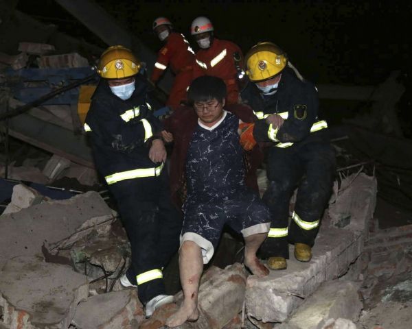 Hotel desaba na China com 70 pessoas em quarentena por coronavírus