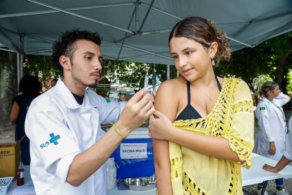 11% das doses de vacina contra a dengue distribuídas foram aplicadas nas primeiras semanas.